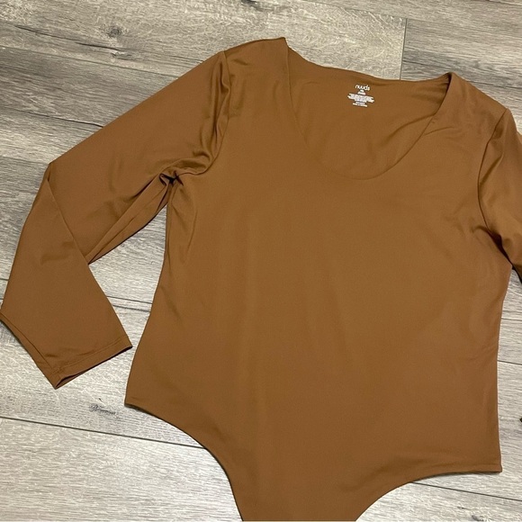 Nuuds Women’s Scoop Neck BodySuit Long Sleeve Brown Size XXL - Picture 2 of 8